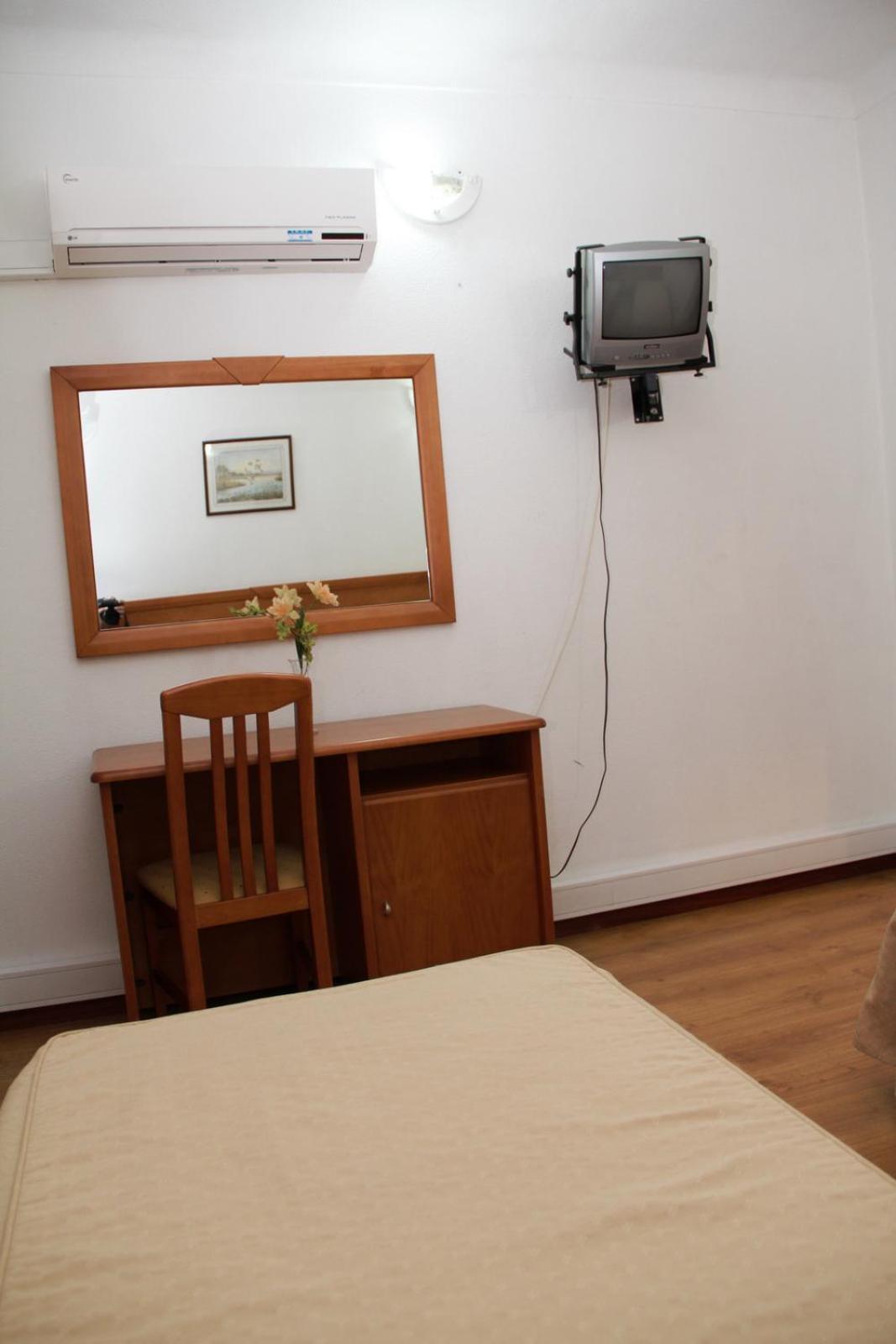 Bed and Breakfast Residencial Parque Селорику-да-Бейра Экстерьер фото